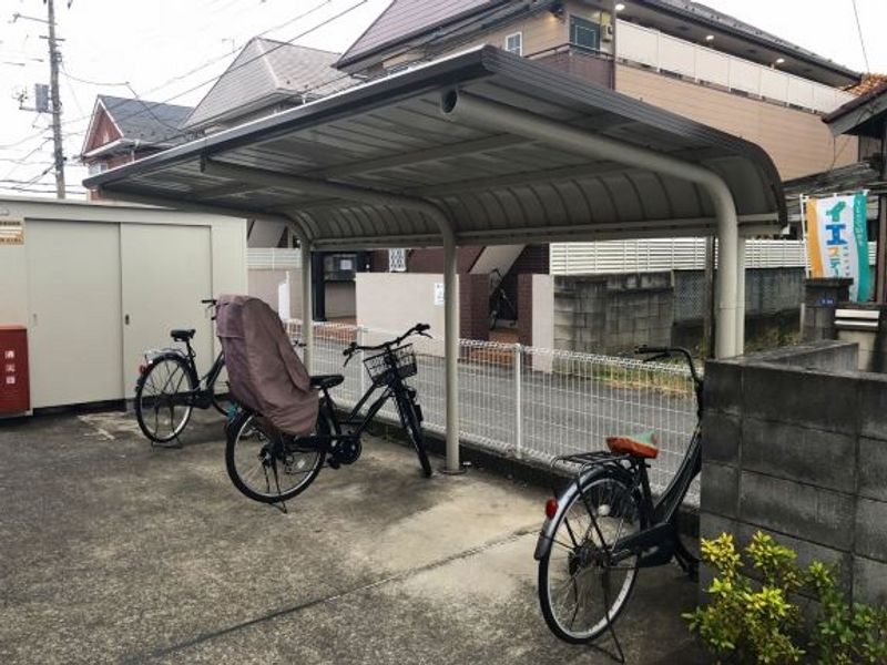 レオパレスミカドＢ 共用部分