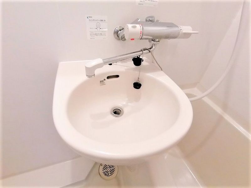 レオパレスウォーターウェーブ 洗面台