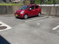 レオパレス大的 駐車場