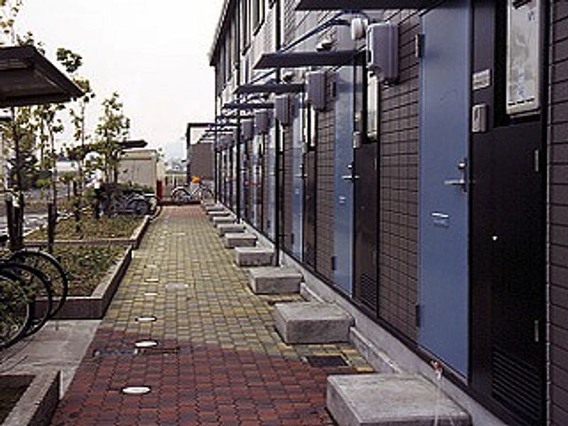 レオパレスＰｅｒｓｉｍｍｏｎＡ 共用部分