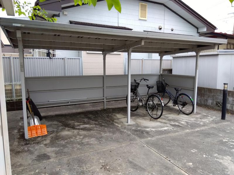 レオパレスティアラ 共用部分