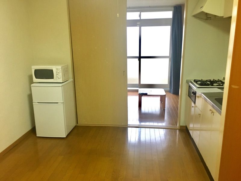 レオパレスプリマベーラ 居間