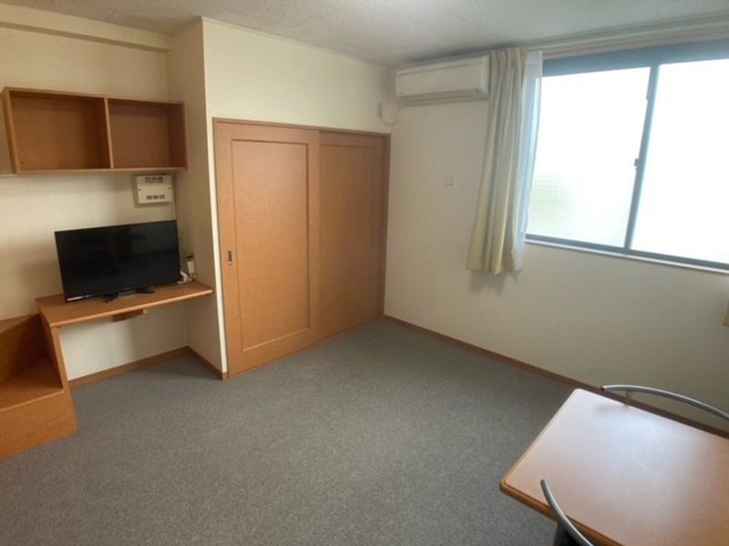 レオパレス裕也 居間