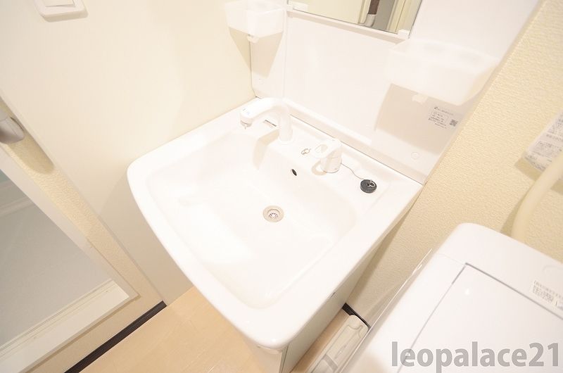 クレイノ悠々木屋 洗面台
