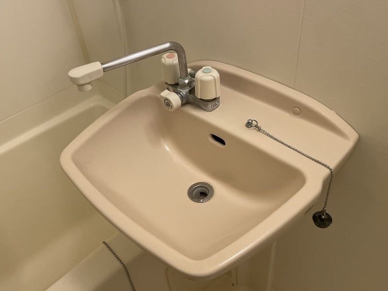 レオパレスレジデンスアオキ 洗面台