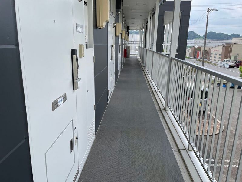 レオパレスひまわり その他