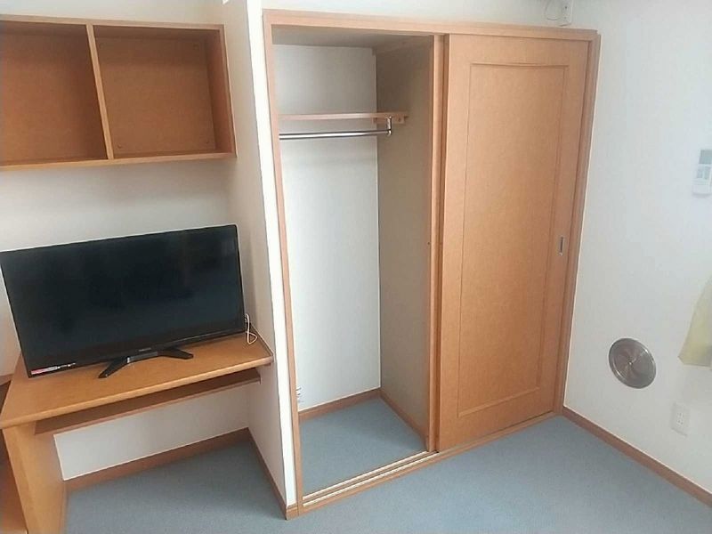 レオパレス大楽寺Ⅱ 収納