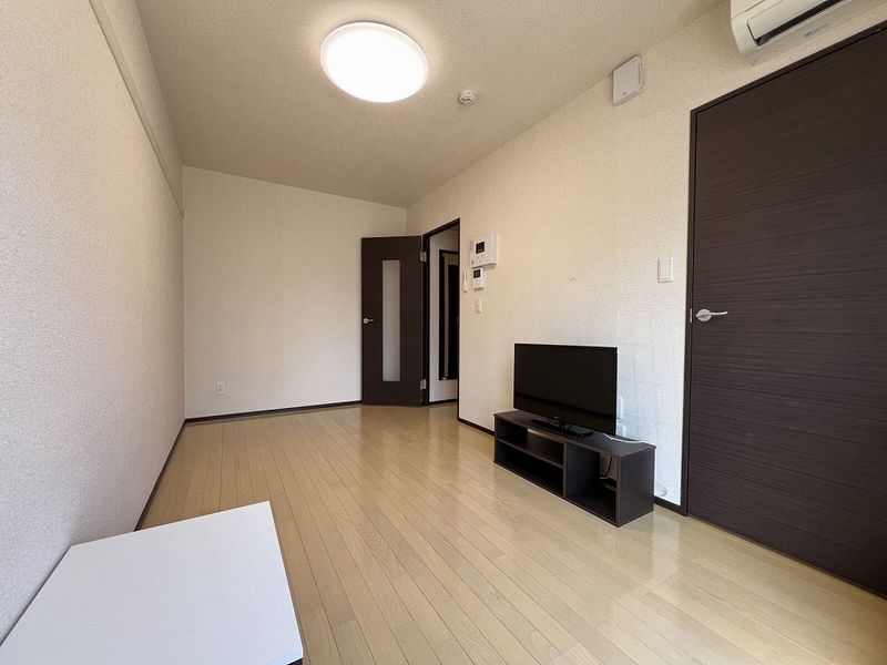 CLEINO MARUMI Phòng khách