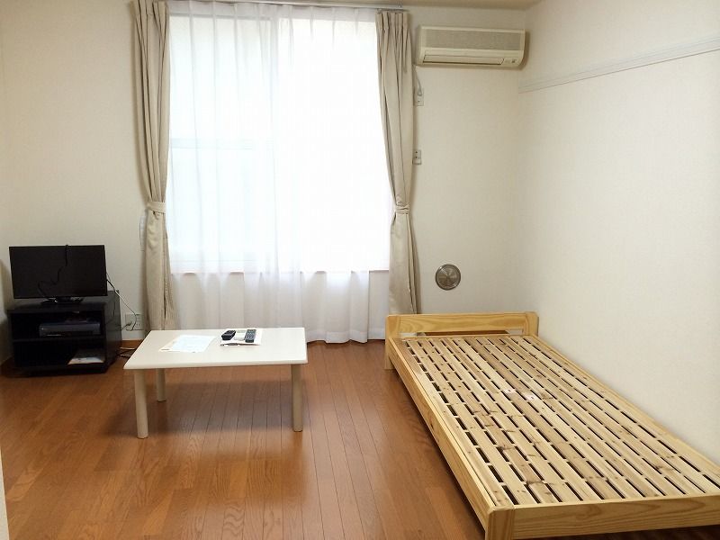 レオパレスＶｏｙａｇｅ 寝室
