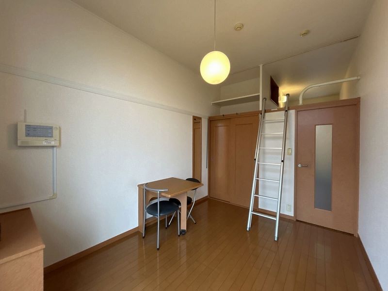 レオパレスゆげたⅡ 居間