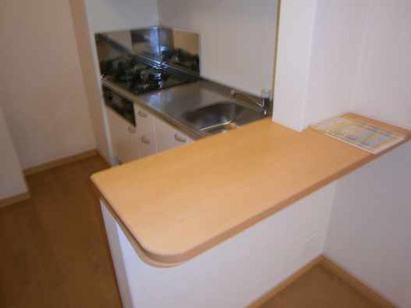 レオパレス三ヶ田 キッチン