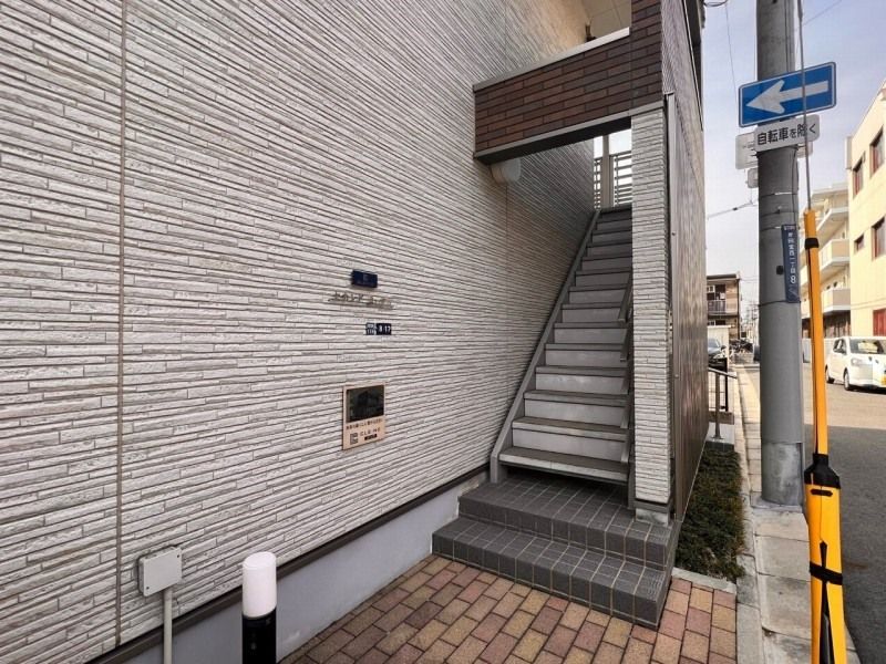 クレイノセカンド　ユーアイ エントランス