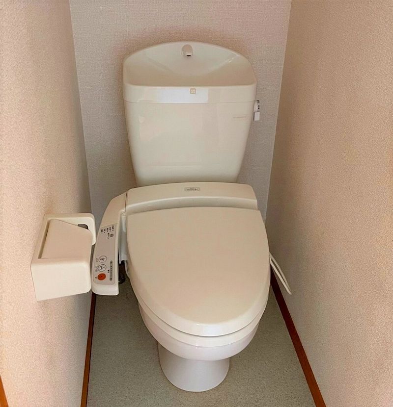 レオパレス山茂 トイレ