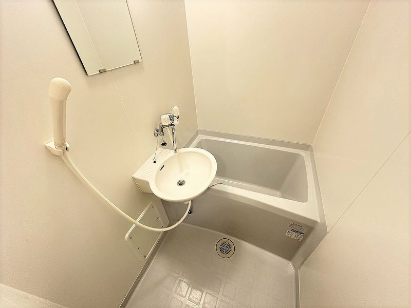 レオパレスフルール竹ノ下 風呂