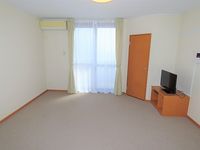 レオパレスクレールⅡ 居間