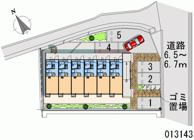 13143 Monthly parking lot