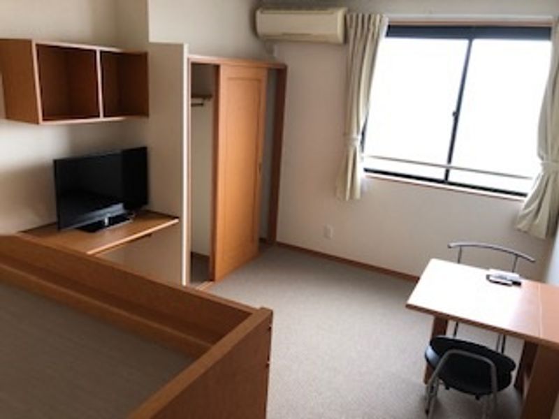 レオパレスドリームＫ　壱番館 居間