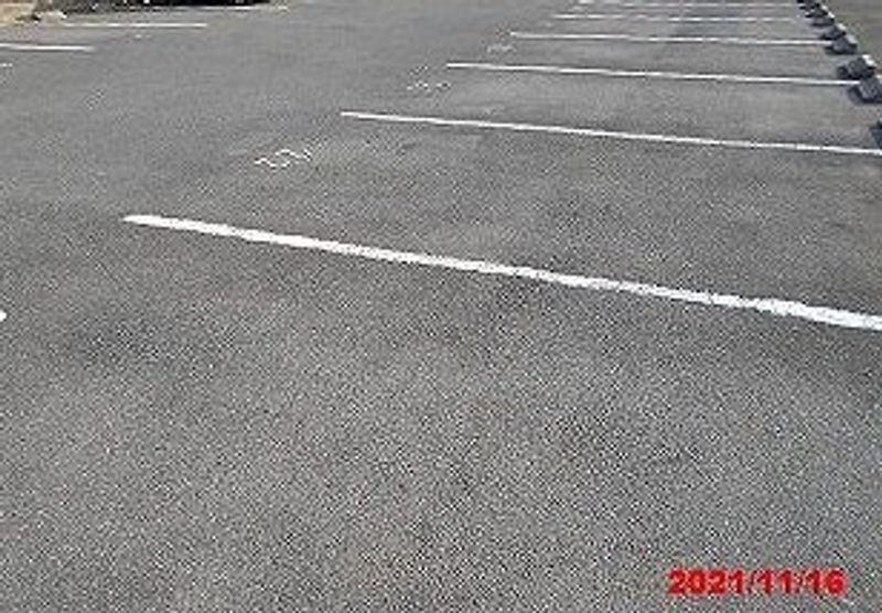 レオパレスオーキッド 駐車場