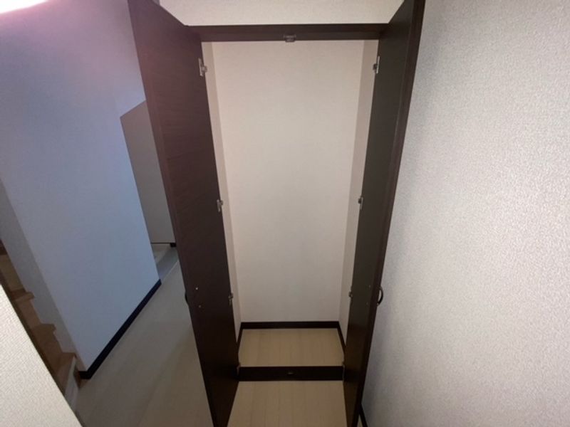 LEONEXT Bloom Court 储物空间