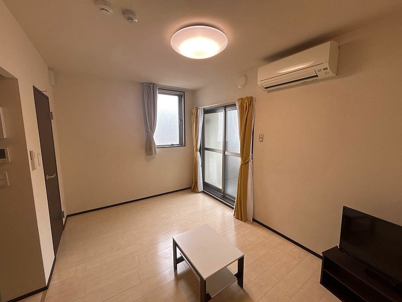 CLEINO River city Living room