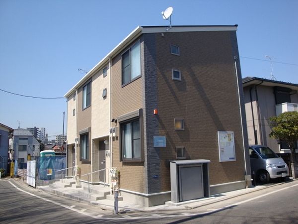 レオネクストファーストリバー 外観