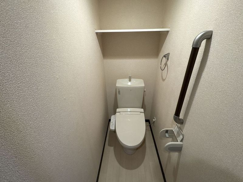 レオネクストライフ高坂 トイレ