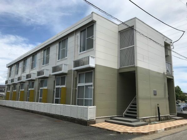 レオパレスハーモニーⅡ 外観