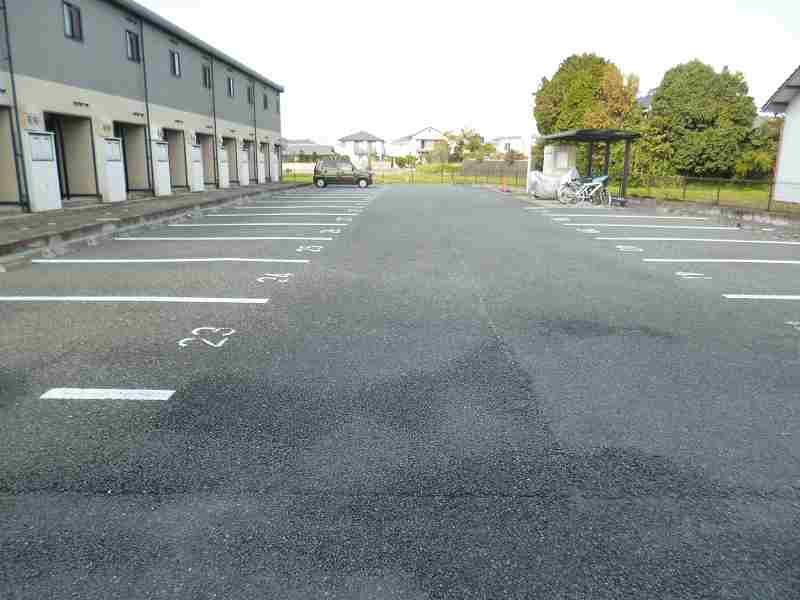 レオパレスＣｏｎｃａ　ＤｉｏⅠ 駐車場