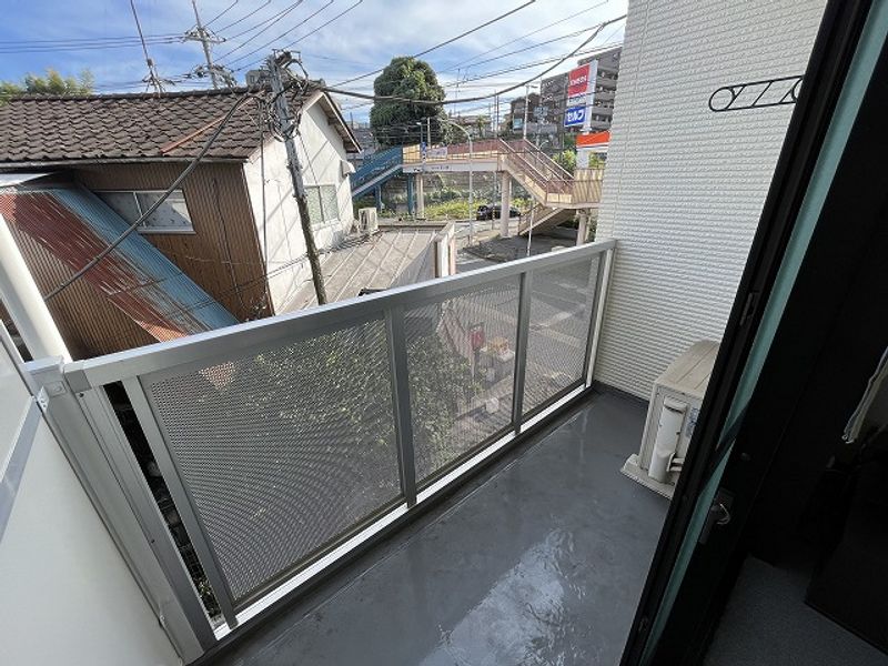レオパレスホワイトヒルズⅡ バルコニー