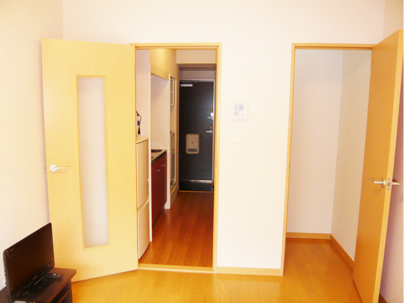 レオパレス大森南 収納