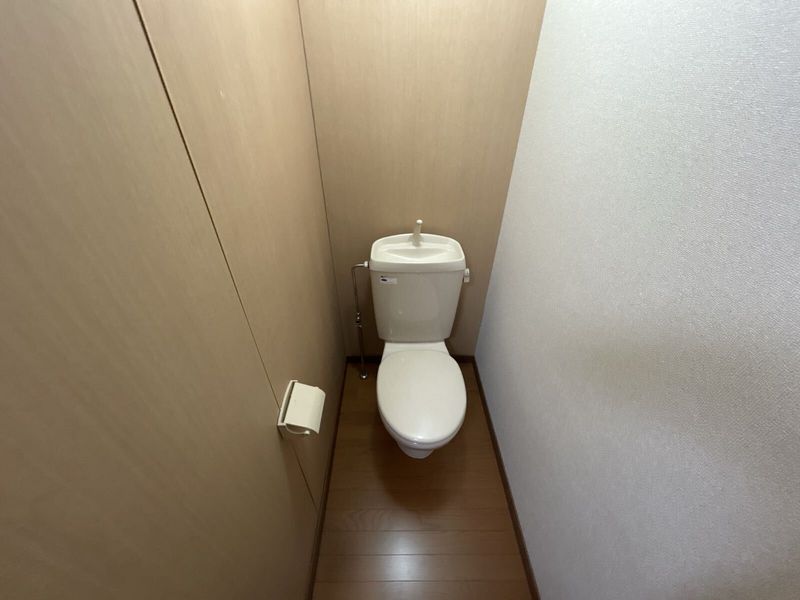 レオパレスひたち野 トイレ