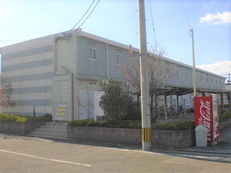 レオパレスエレガンス 外観