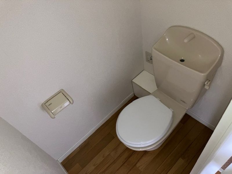 レオパレスアルシオネ トイレ