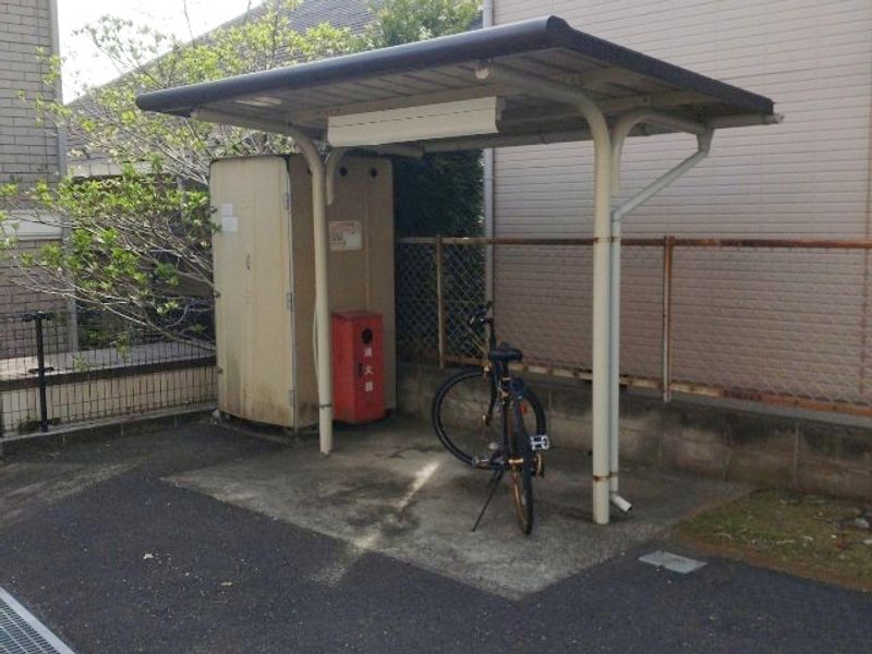 レオパレスカーサフェリス 共用部分