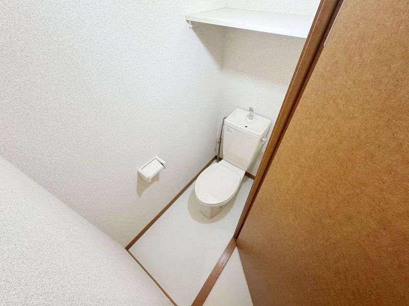 レオパレスアツモリ トイレ