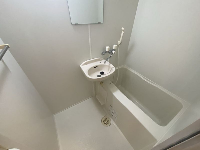 レオパレス植田南 風呂