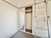 レオパレスヴィバーチェ 収納