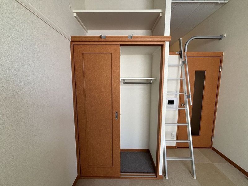 レオパレスパッシィオーネ 収納