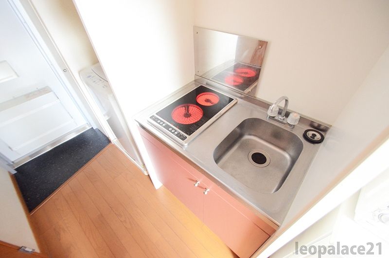 レオパレスソフィア高槻 キッチン