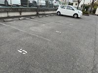 レオパレスタウンコート 駐車場