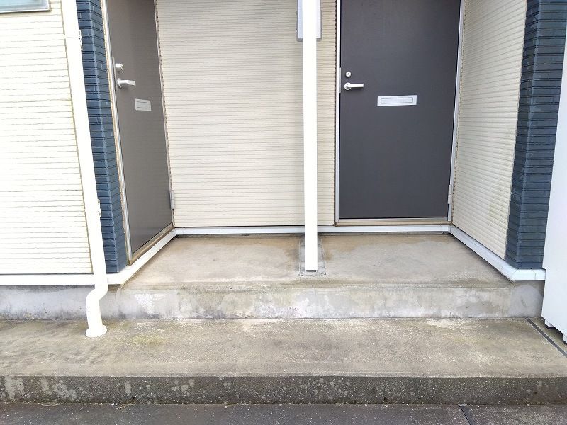 レオネクストグランブルー匝瑳 エントランス
