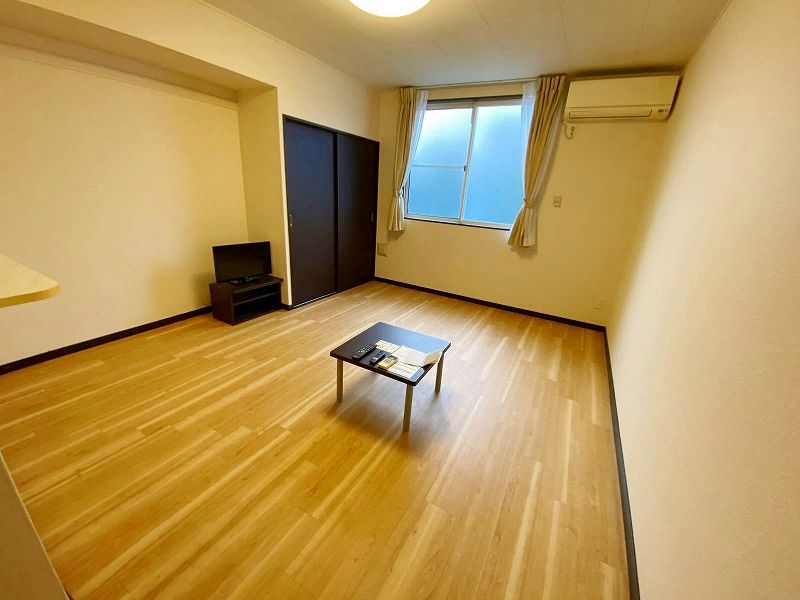 LEONEXT Welfare Phòng khách