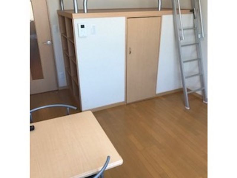 レオネクストＪ 収納