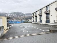 レオネクストミルキーウェイ 駐車場