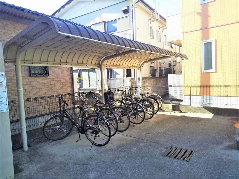 レオパレス光 共用部分