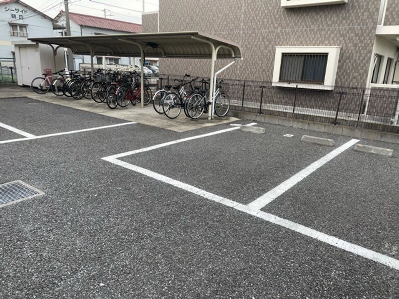 レオパレスＹＳ　ＳＴＡ木更津 駐車場