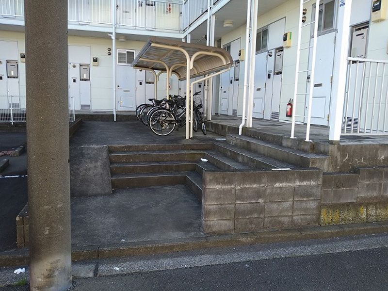 レオパレスサンヴィレッジ１６ 共用部分