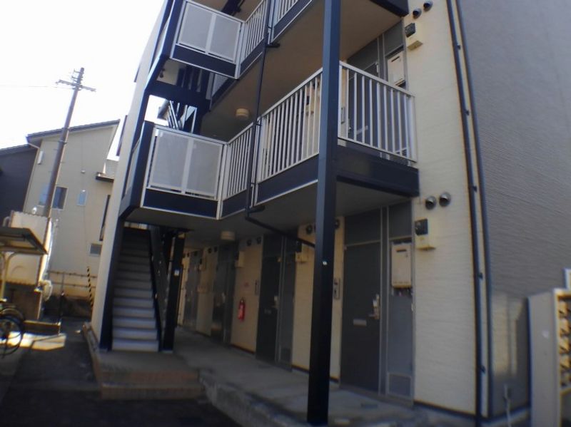 レオパレス平塚Ⅱ エントランス