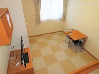 レオパレスアカシヤＡ 居間