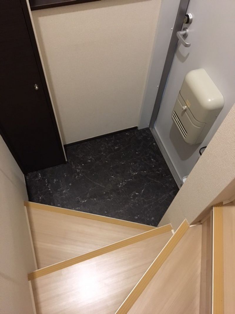 レオネクストコンフォールユウキ 玄関